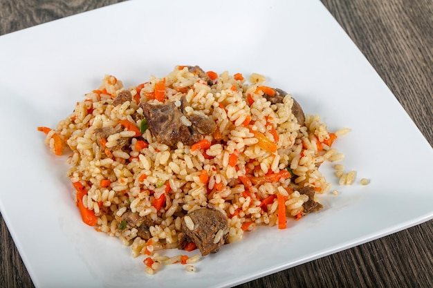 Riso asiatico Plov