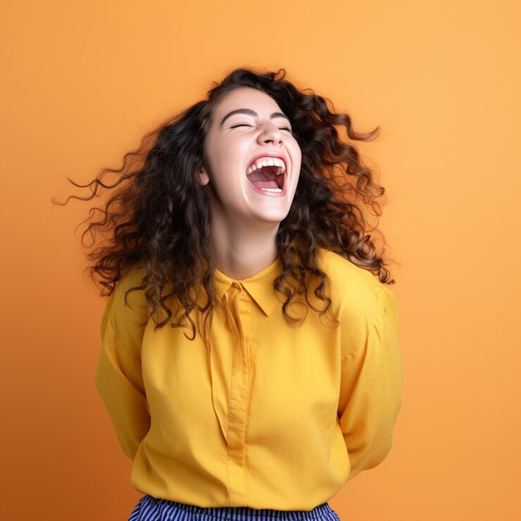 ritratto di donna afro che ride ebano ragazza