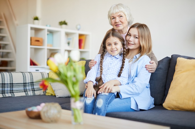 Ritratto di famiglia femminile