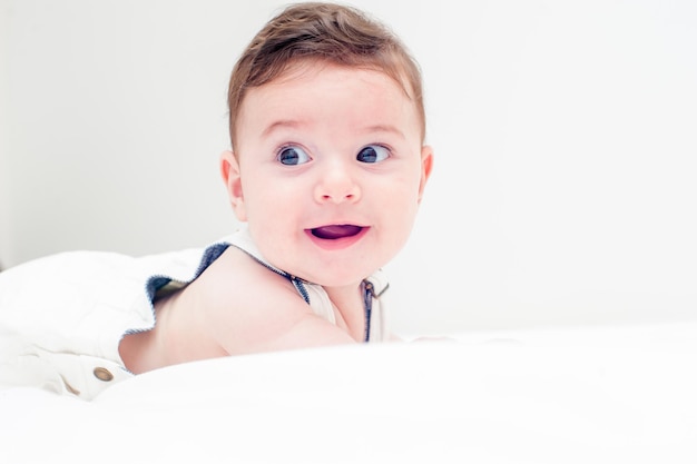 Ritratto di un bambino carino