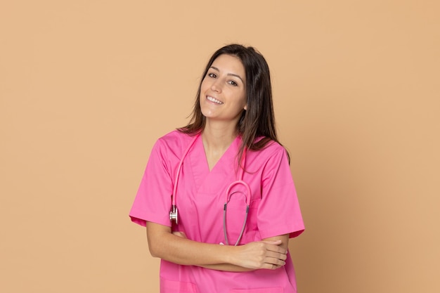 Ritratto di una giovane donna sorridente