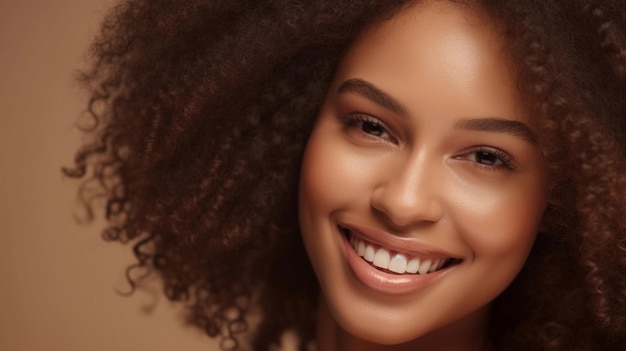 Ritratto di una ragazza afroamericana con un sorriso naturale