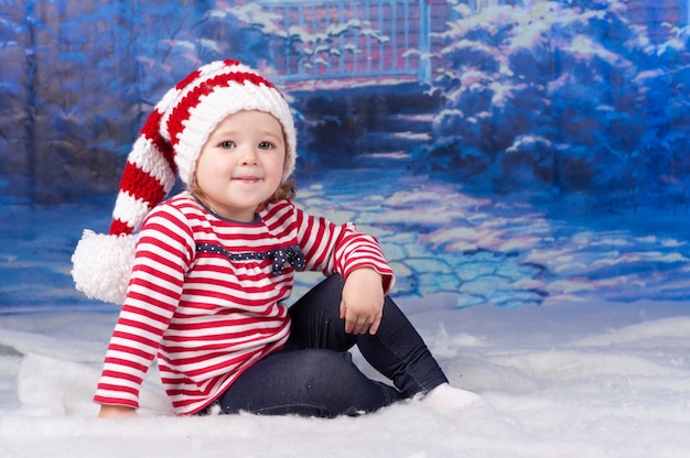 Ritratto di una ragazza che celebra il Natale