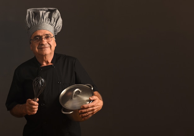 Ritratto di uno chef senir