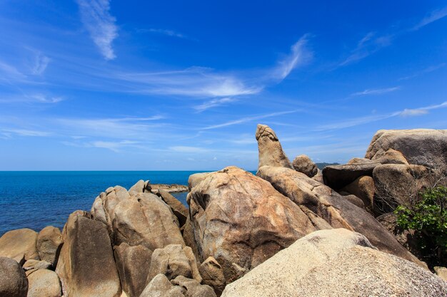 rocce del nonno e della nonna o Hin Ta Hin Yai nell&#39;isola Tailandia di Samui