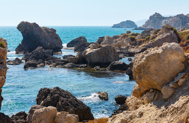 Roccia in mare vicino ad Agrigento Sicilia Italia