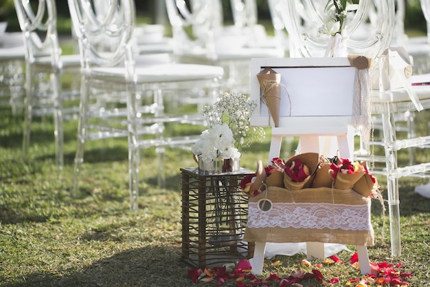 Romantico matrimonio sulla spiaggia