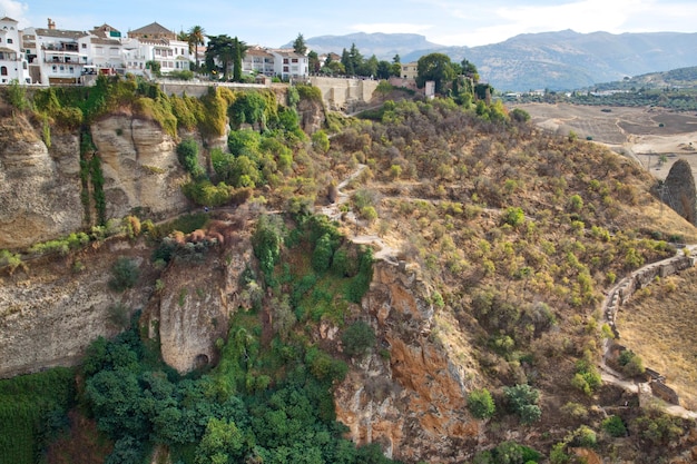 Ronda Spagna Vista panoramica di un arco Puente Nuevo e del ponte Puente Nuevo