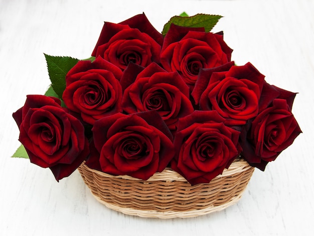 Rose rosse fresche