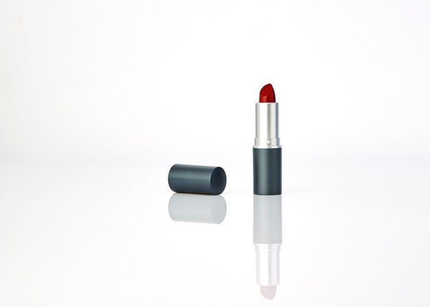 rossetto rosso su bianco