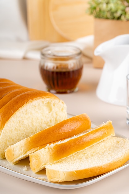 Roti sisir o pane dolce morbido fatto in casa