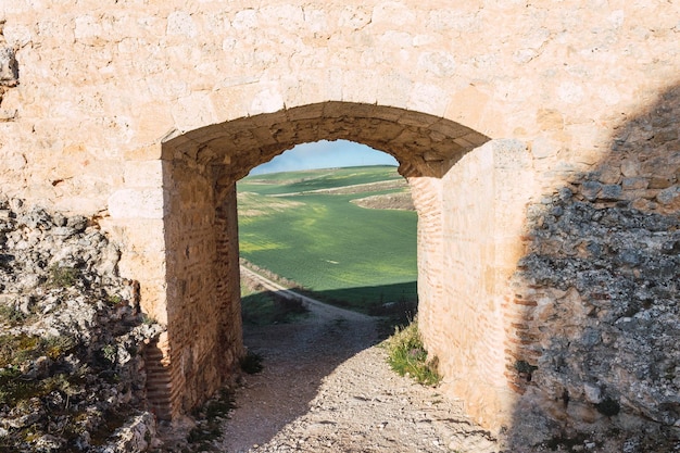 rovine del castello di epoca medievale