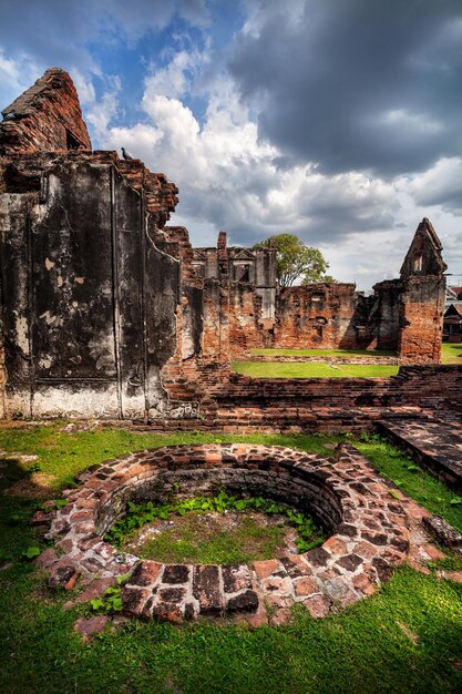 Rovine dell'antico regno Thailandia