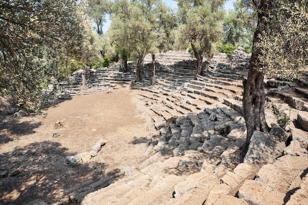 Rovine dell'antico teatro greco Kedrai Sedir islandGolfo di Gokova Mar Egeo Turchia