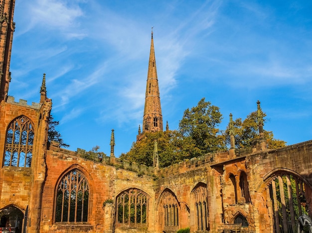 Rovine della cattedrale di Coventry HDR