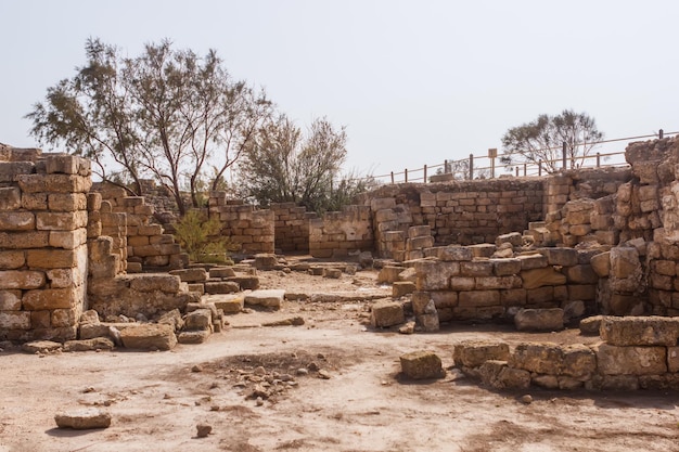 Rovine di edifici a Cesarea. Israele