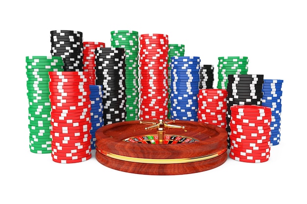 Ruota della roulette con fiches colorate del casinò di poker su sfondo bianco. Rendering 3D.