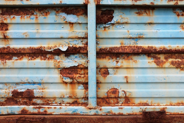 Rusty Blue Plate