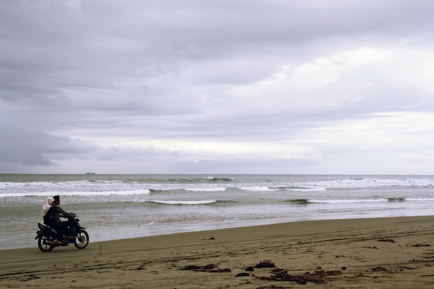 sabbia bianca sulla spiaggia