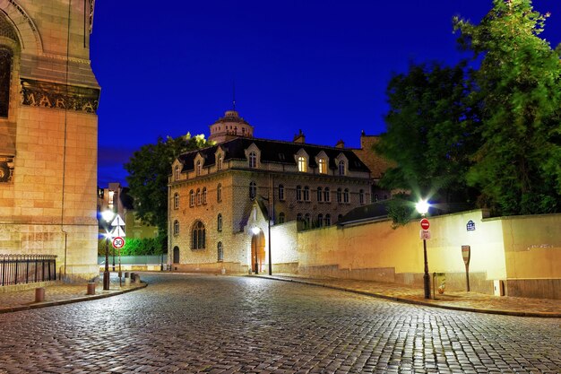 Saint-Pierre de Montmartre su Montmartre , Parigi, Francia.