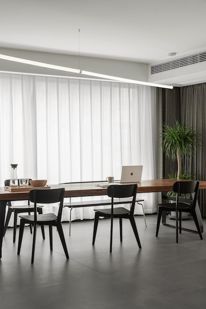 Sala da pranzo moderna e minimalista