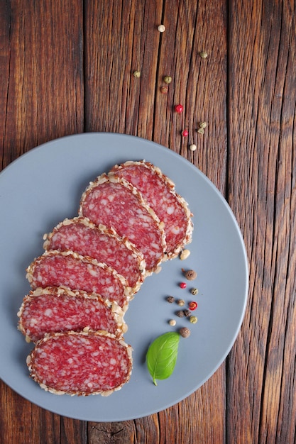 Salame affettato