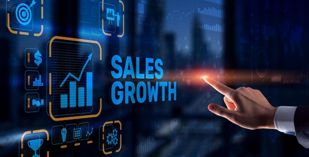 Sales Growth Man fa clic sull'iscrizione sullo schermo 3D virtuale