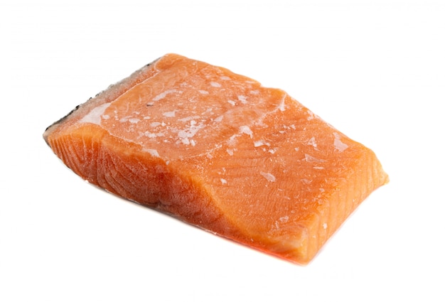 Salmon Fillet Isolated del grande pezzo isolato su fondo bianco