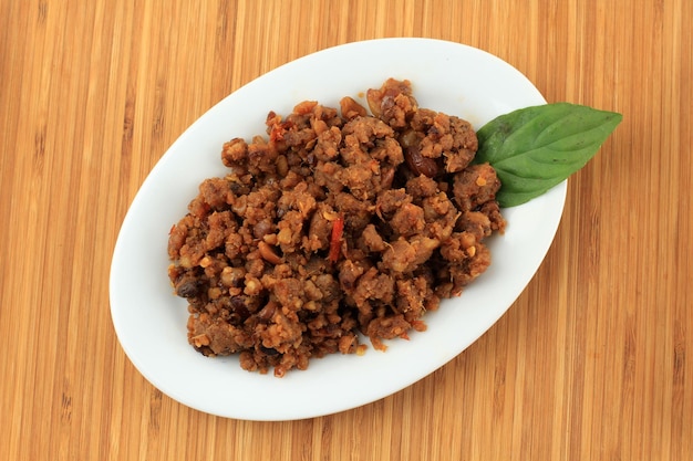 Salsa al peperoncino piccante Sambal o Sambel Oncom