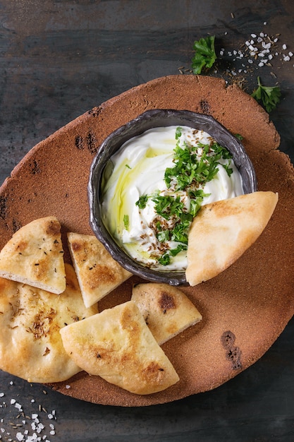 Salsa di formaggio fresco libanese al formaggio Labneh