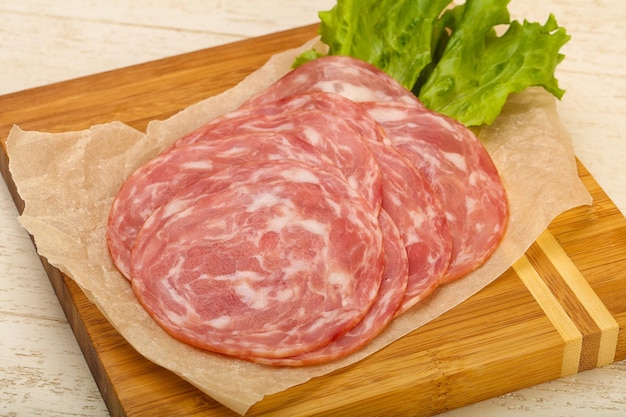 salsiccia affettata