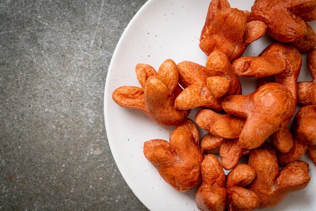 salsiccia fritta con salsa di immersione