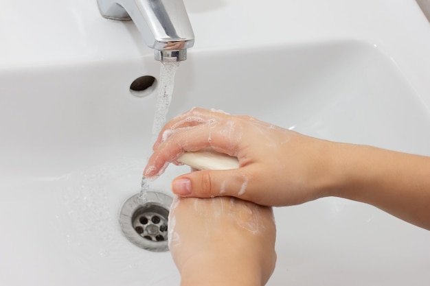 Salute e igiene Lavaggio delle mani con sapone