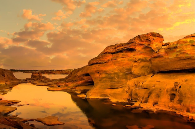 Sam Pan Bok nel fiume Mae Kong Provincia di Ubonratchathani Thailandia