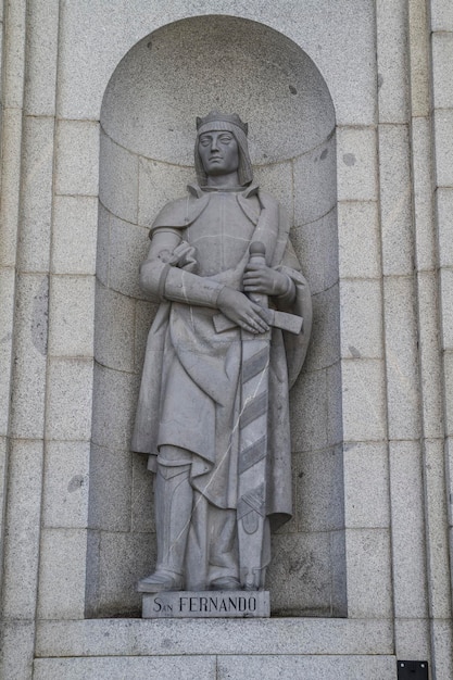 San Fernando. Cerro de los Angeles si trova nel comune di Getafe, Madrid. È considerato il centro geografico della penisola iberica