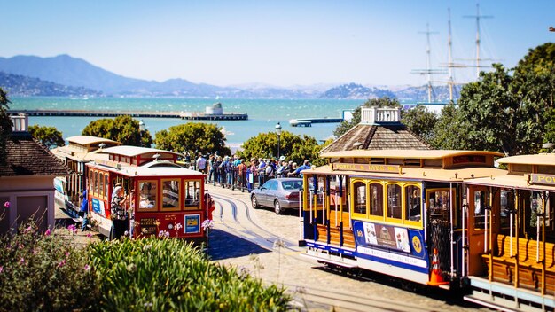 SAN FRANCISCO GIUGNO 2013 Funivia tram giugno 2013 a San Francisco USA Il sistema di funivia di San Francisco è l'ultimo sistema di funivia ad azionamento manuale permanentemente operativo