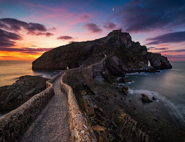 San Juan de Gaztelugatxe nei Paesi Baschi in Spagna