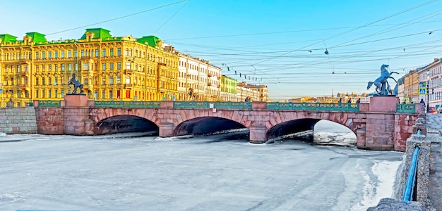 San Pietroburgo Russia Ponte Anichkov sul fiume Fontanka