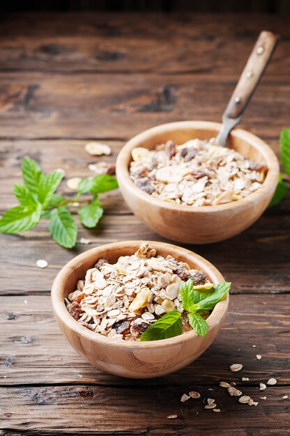 Sana colazione con granola fatta in casa