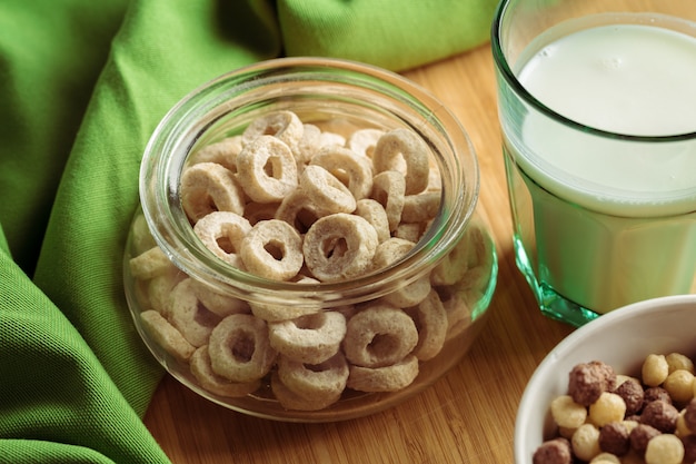 Sana colazione sul tavolo