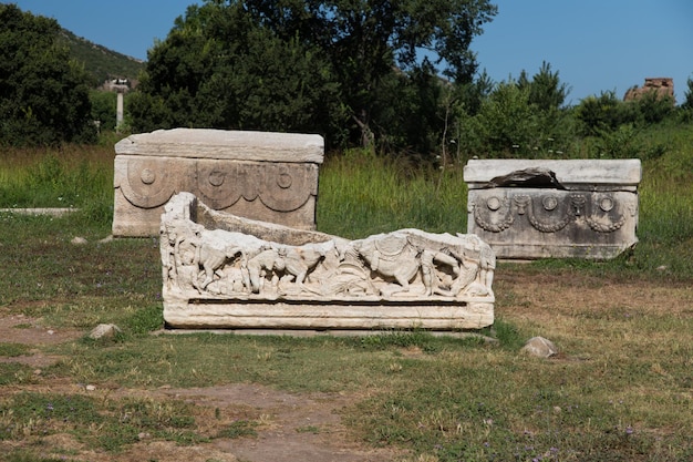 Sarcofago nell'antica città di Efeso