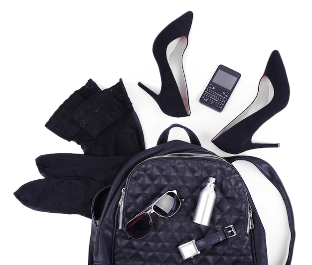 Scarpe borsa femminile e accessori isolati su bianco