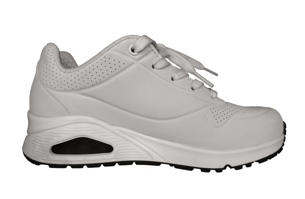 Scarpe da ginnastica bianche isolate su bianco