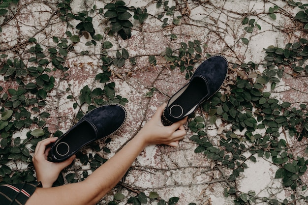 Scarpe e sandali da portare della donna, modellistica esterna