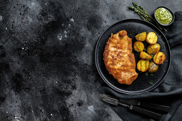 Schnitzel tedesco impanato con patate