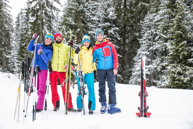 Sciatori in vacanza invernale