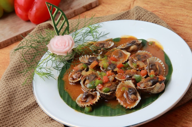 Scollop di salsa Padang