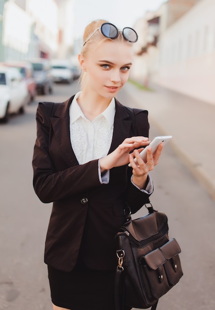 scrittura in carriera su un telefono