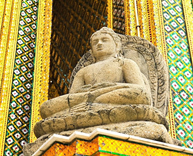 Scultura del Buddha a Royal Palace, Bangkok, Tailandia