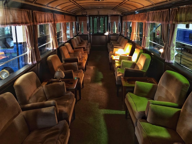Sedili vuoti nell'autobus